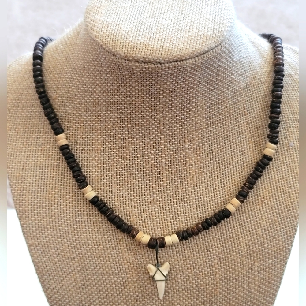 🦈Handmade, Wire Wrapped Shark Tooth Necklace w/ coconut shells 17 in